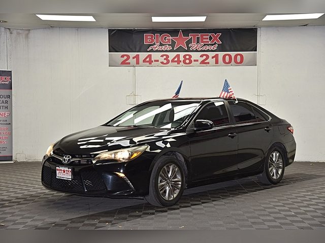 2017 Toyota Camry SE FWD photo