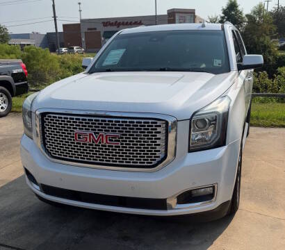 2016 GMC Yukon Denali RWD photo