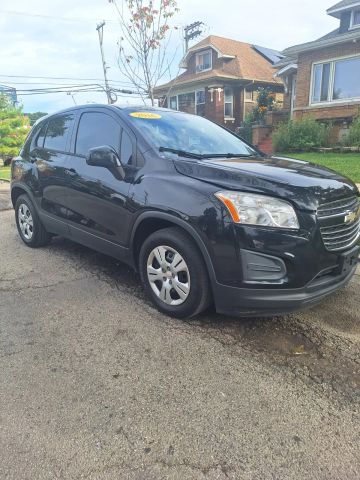 2016 Chevrolet Trax LS FWD photo