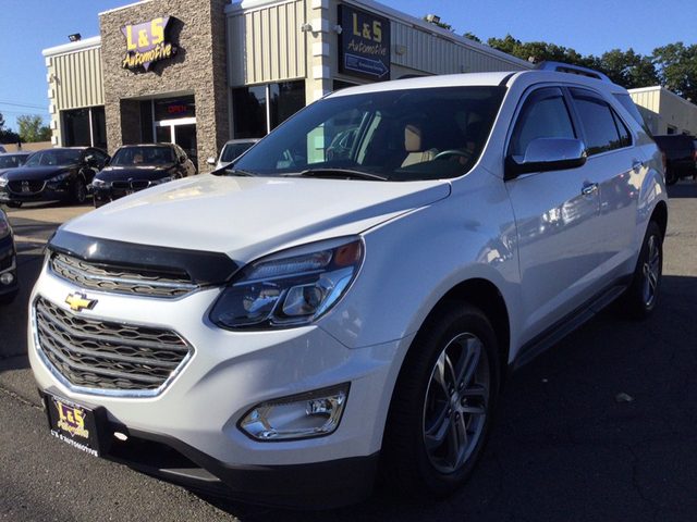 2017 Chevrolet Equinox Premier AWD photo