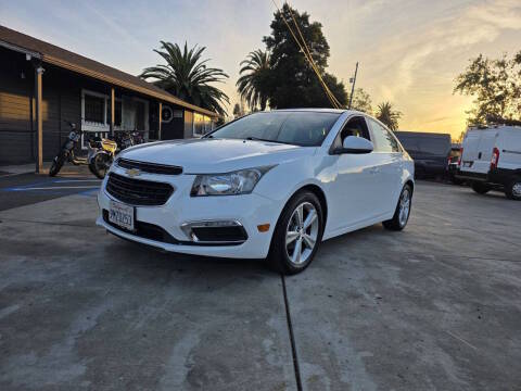 2015 Chevrolet Cruze LT FWD photo
