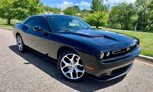 2016 Dodge Challenger SXT Plus RWD photo