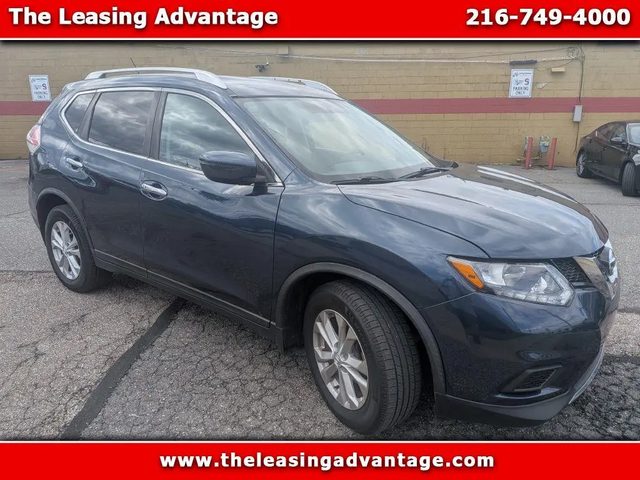 2016 Nissan Rogue SV AWD photo