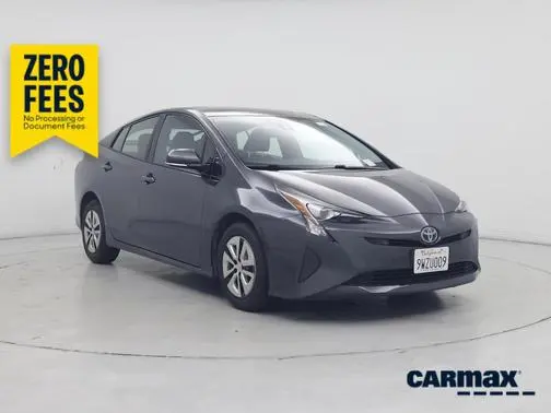 2016 Toyota Prius Four FWD photo
