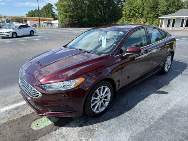 2017 Ford Fusion SE FWD photo