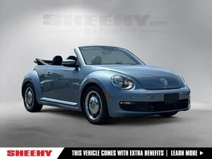 2016 Volkswagen Beetle 1.8T Denim FWD photo