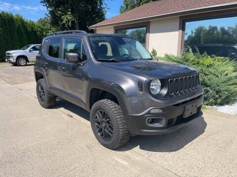 2016 Jeep Renegade Latitude 4WD photo