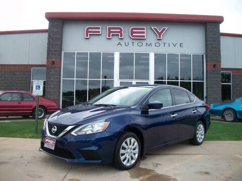 2016 Nissan Sentra SV FWD photo