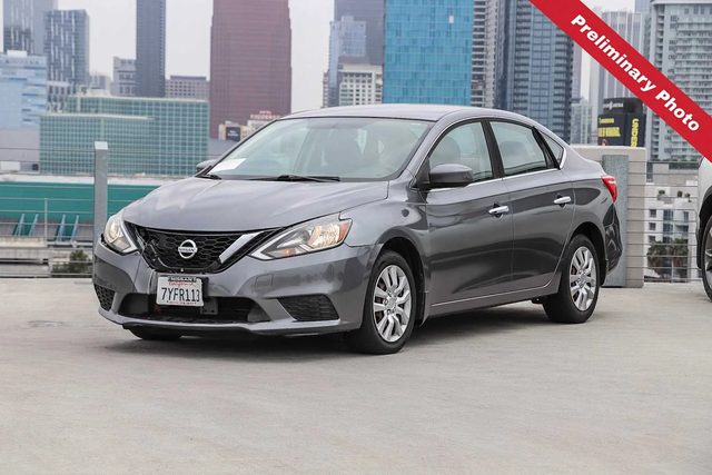 2016 Nissan Sentra S FWD photo