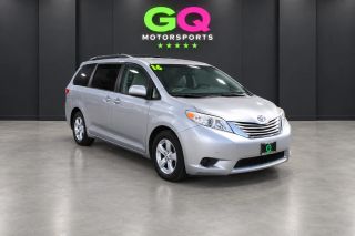 2016 Toyota Sienna LE FWD photo