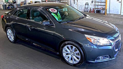 2015 Chevrolet Malibu LT FWD photo