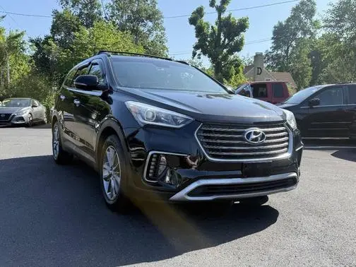 2017 Hyundai Santa Fe SE AWD photo