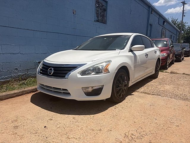 2015 Nissan Altima 2.5 S FWD photo