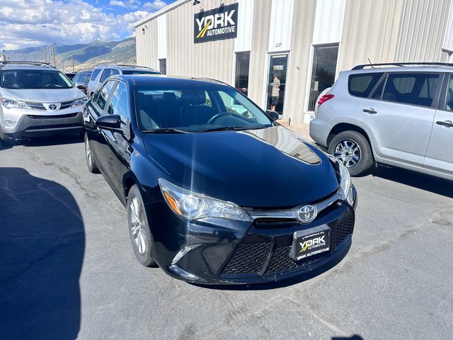 2017 Toyota Camry SE FWD photo