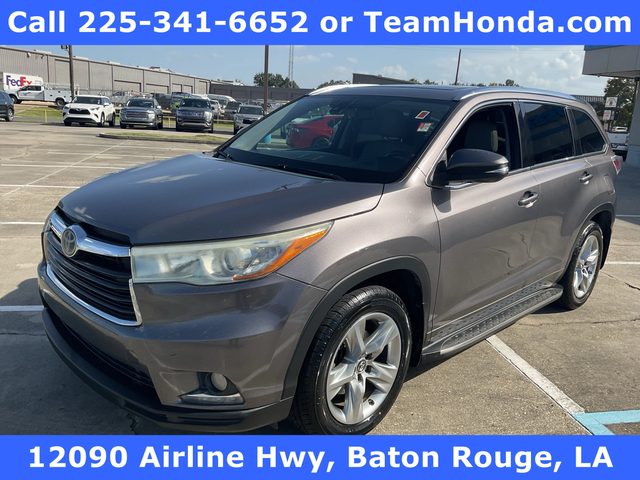 2016 Toyota Highlander Limited Platinum FWD photo