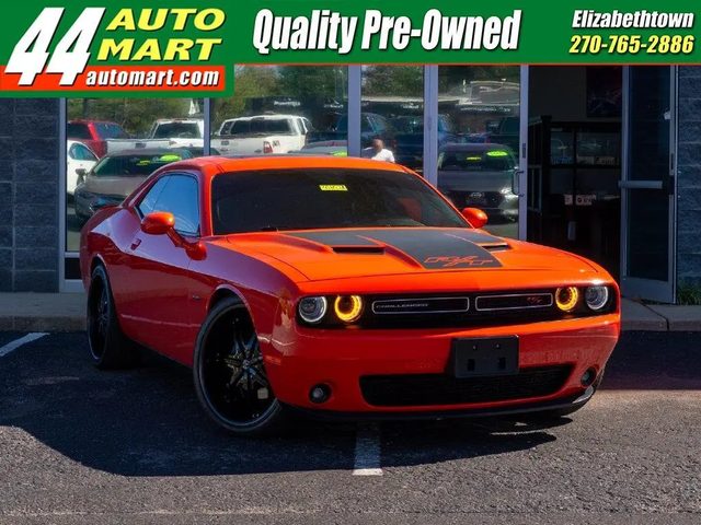 2016 Dodge Challenger R/T RWD photo