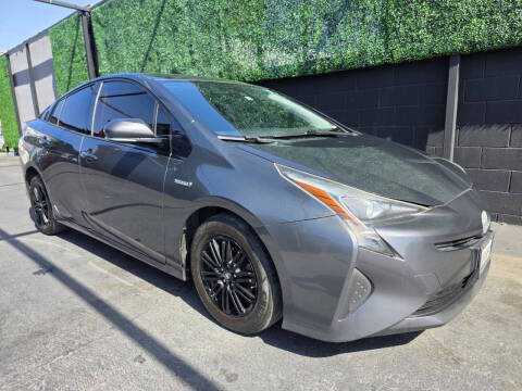 2016 Toyota Prius Two Eco FWD photo