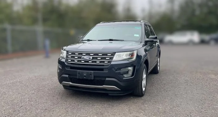 2017 Ford Explorer XLT 4WD photo