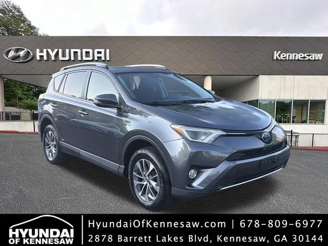 2016 Toyota RAV4 XLE AWD photo