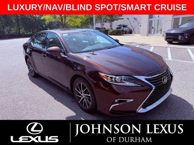 2016 Lexus ES  FWD photo