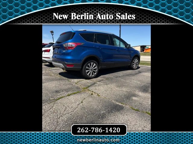 2017 Ford Escape Titanium 4WD photo