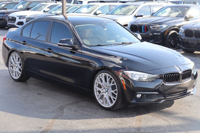 2016 BMW 3 Series 320i RWD photo