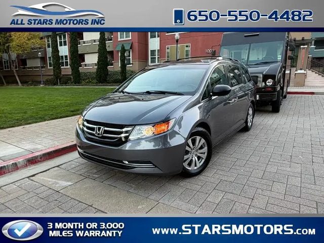 2016 Honda Odyssey SE FWD photo