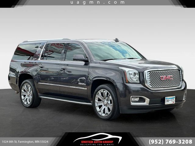 2016 GMC Yukon XL Denali 4WD photo