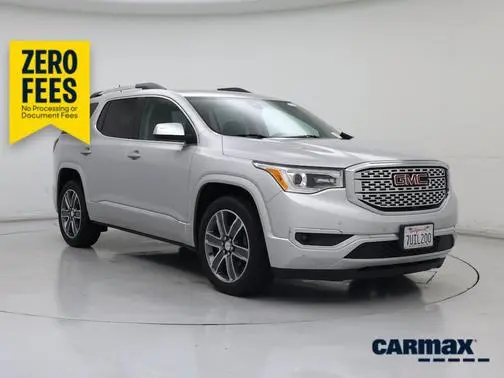 2017 GMC Acadia Denali FWD photo