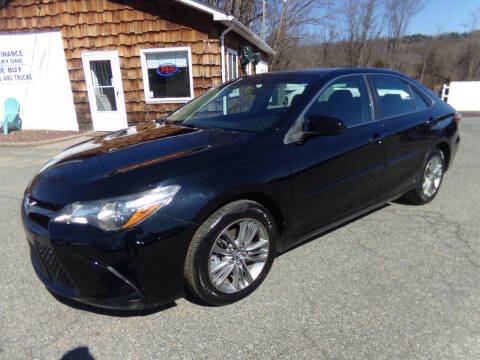 2017 Toyota Camry LE FWD photo