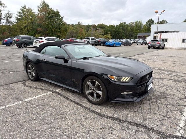 2017 Ford Mustang EcoBoost Premium RWD photo