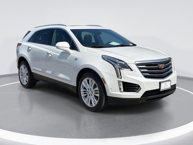 2017 Cadillac XT5 Premium Luxury FWD FWD photo