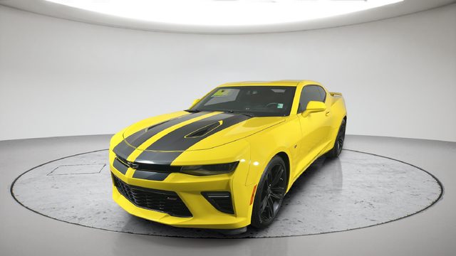 2017 Chevrolet Camaro 2SS RWD photo