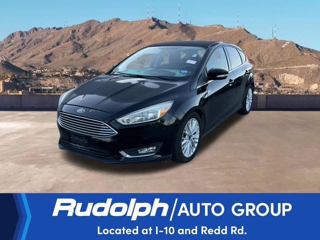 2016 Ford Focus Titanium FWD photo
