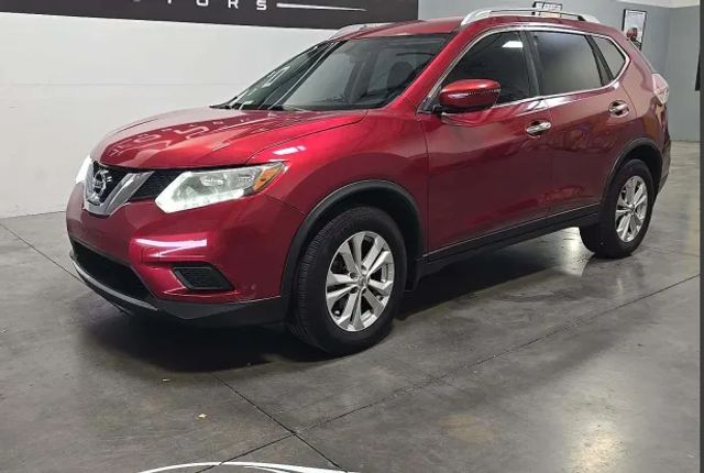 2016 Nissan Rogue SV FWD photo