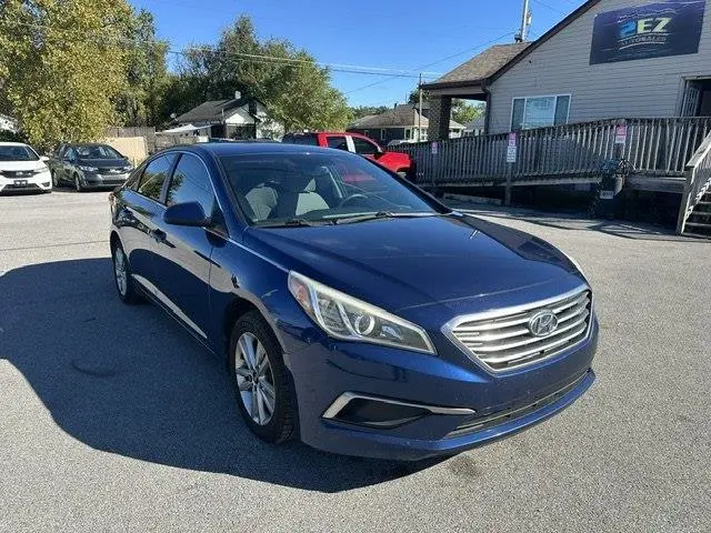 2017 Hyundai Sonata SE FWD photo