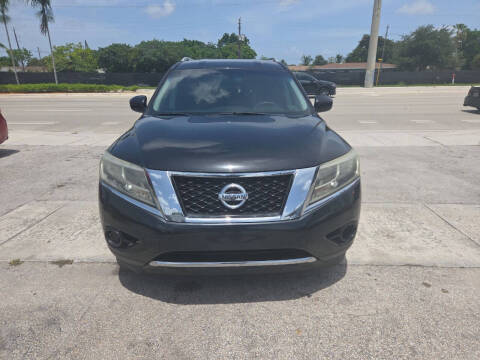 2016 Nissan Pathfinder S FWD photo