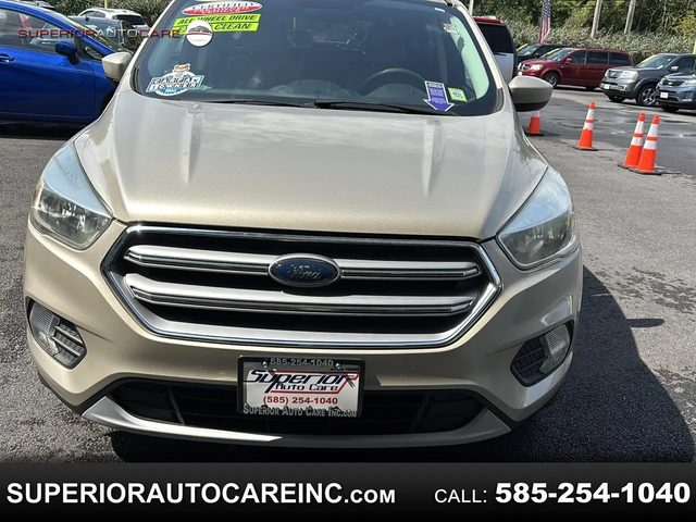 2017 Ford Escape SE 4WD photo