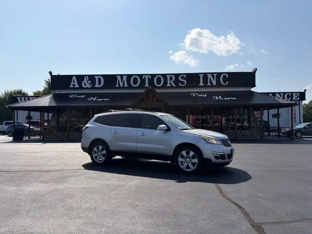 2017 Chevrolet Traverse LT AWD photo