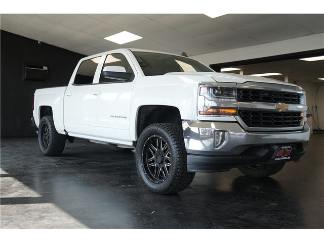 2017 Chevrolet Silverado 1500 LT RWD photo
