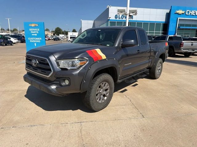 2016 Toyota Tacoma SR5 4WD photo
