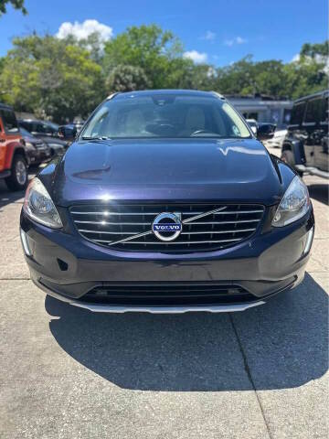 2017 Volvo XC60 Inscription AWD photo