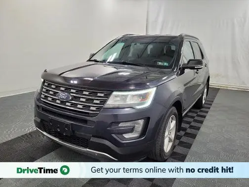 2017 Ford Explorer XLT 4WD photo