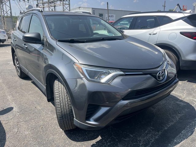 2016 Toyota RAV4 LE AWD photo