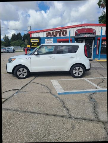 2016 Kia Soul Base FWD photo