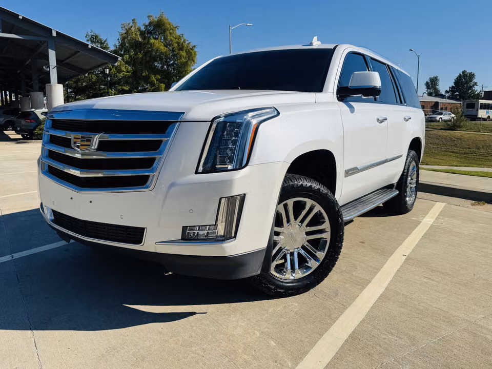 2016 Cadillac Escalade Standard RWD photo