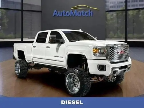 2016 GMC Sierra 2500HD Denali 4WD photo