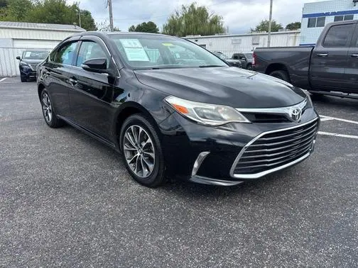 2016 Toyota Avalon XLE Premium FWD photo