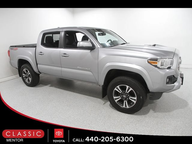 2016 Toyota Tacoma SR5 4WD photo