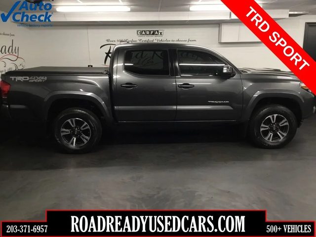 2016 Toyota Tacoma TRD Sport 4WD photo